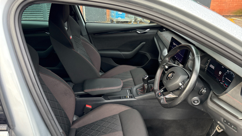 Skoda Octavia 2.0 TSI vRS 5dr Petrol Hatchback